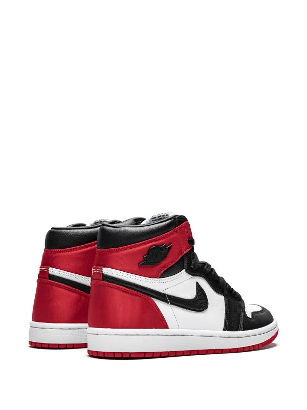 AIR JORDAN 1 HIGH OG – SATIN BLACK TOE